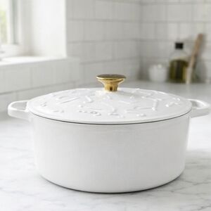 Cuisinart White Dutch Oven with Gold Knob